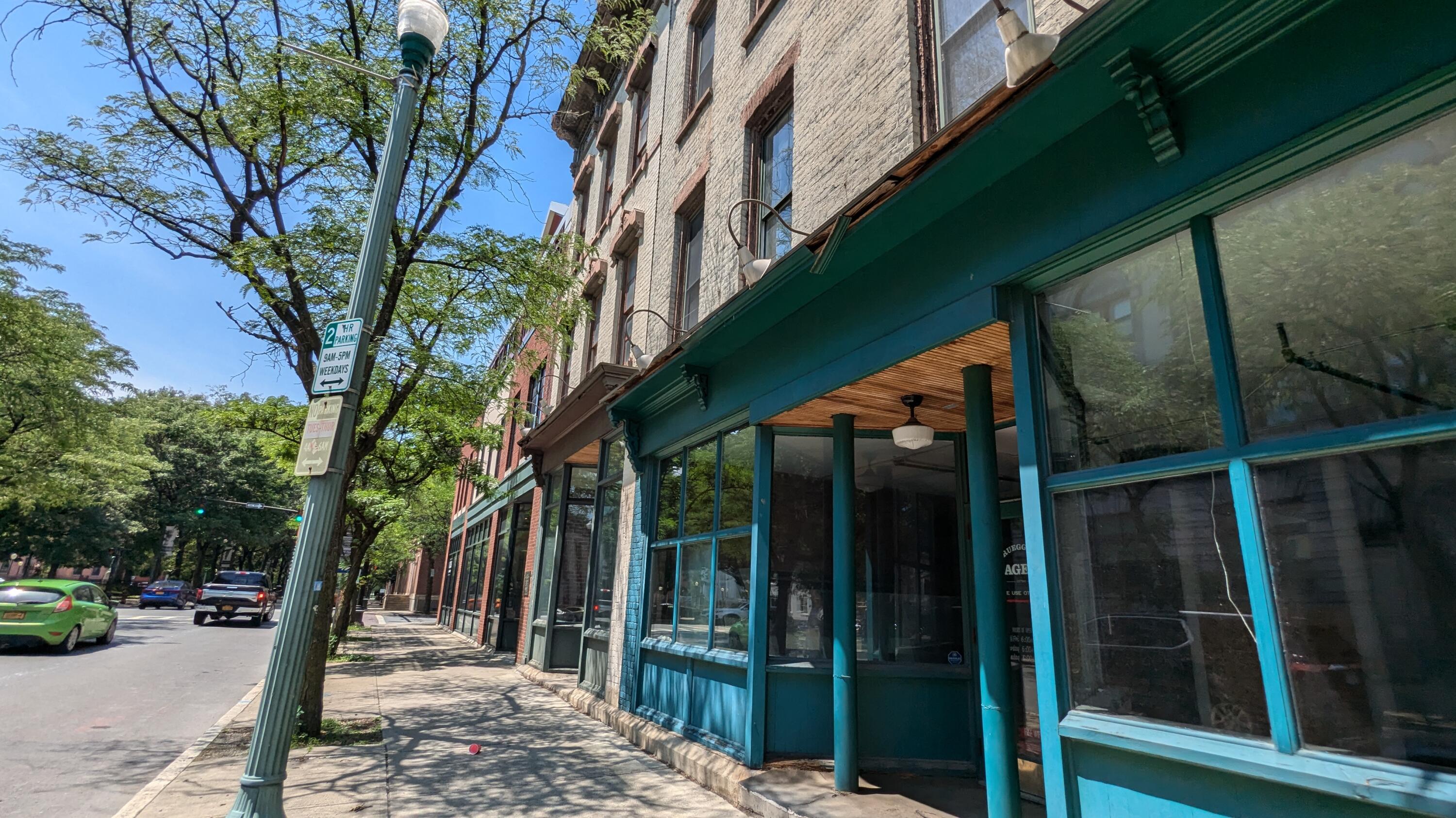 Troy, New York 12180, United States, ,Residential,Active,183301