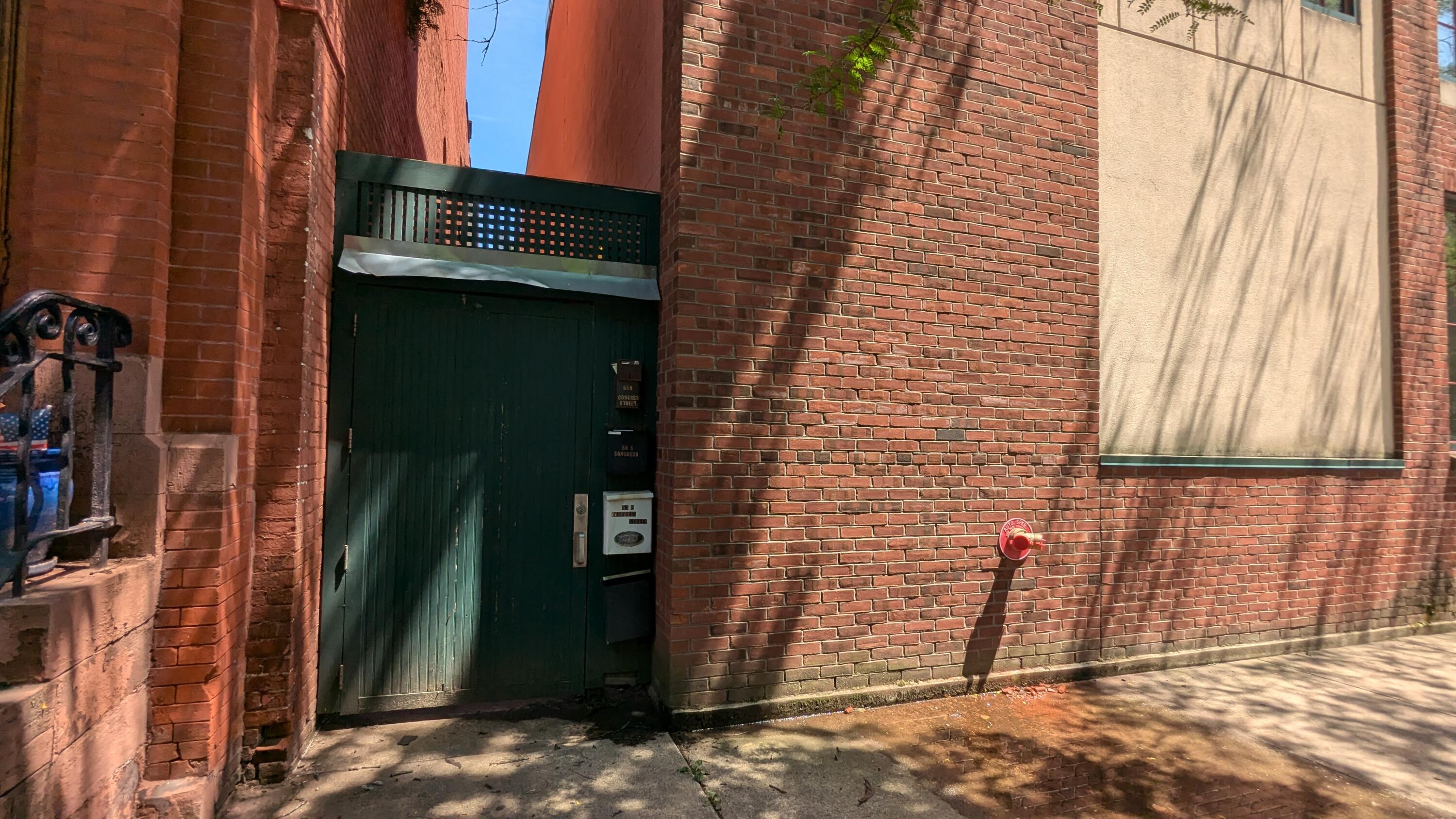 Troy, New York 12180, United States, ,Residential,Active,183301