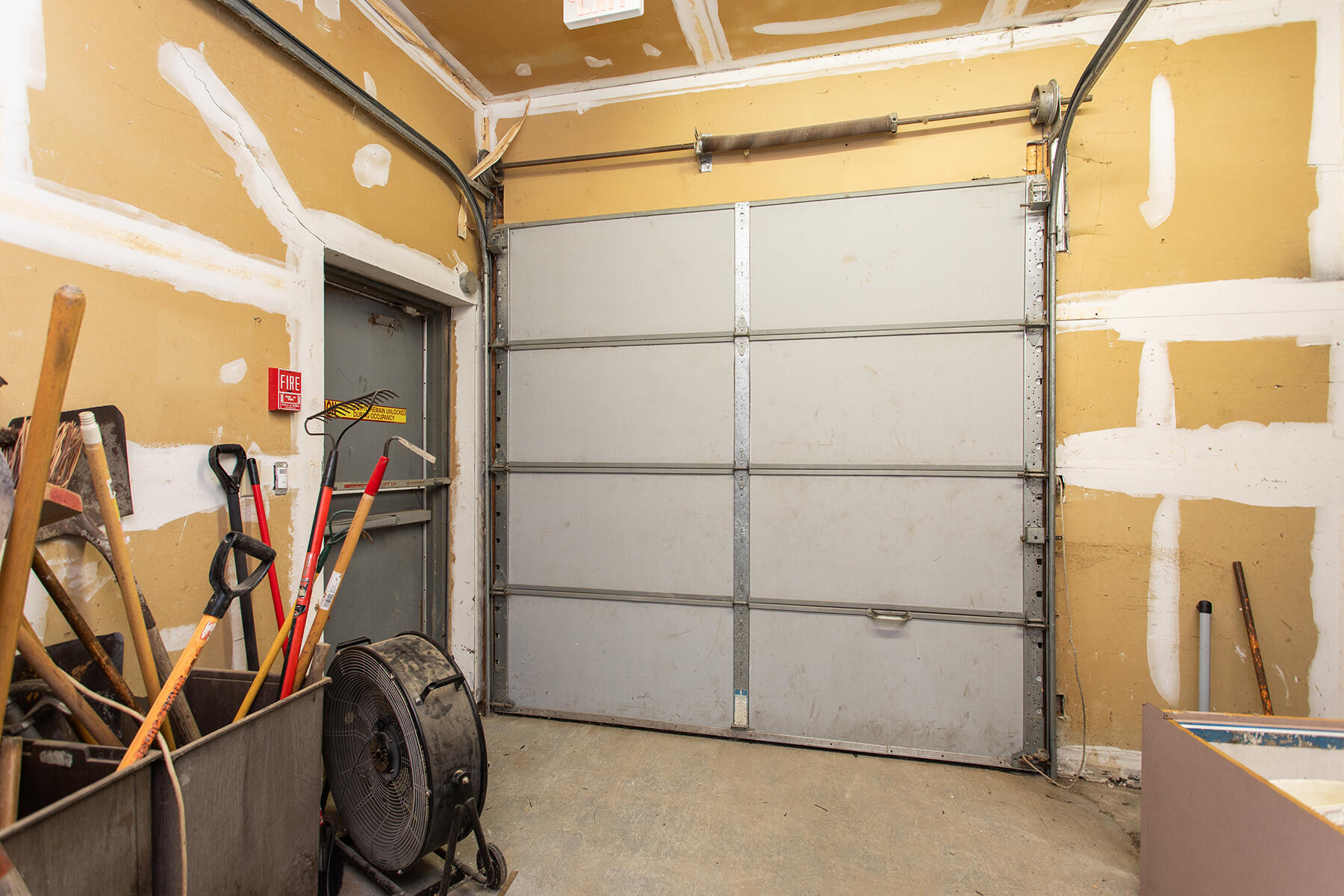 Cohoes, New York 12047, United States, ,Commercial,Active,212895