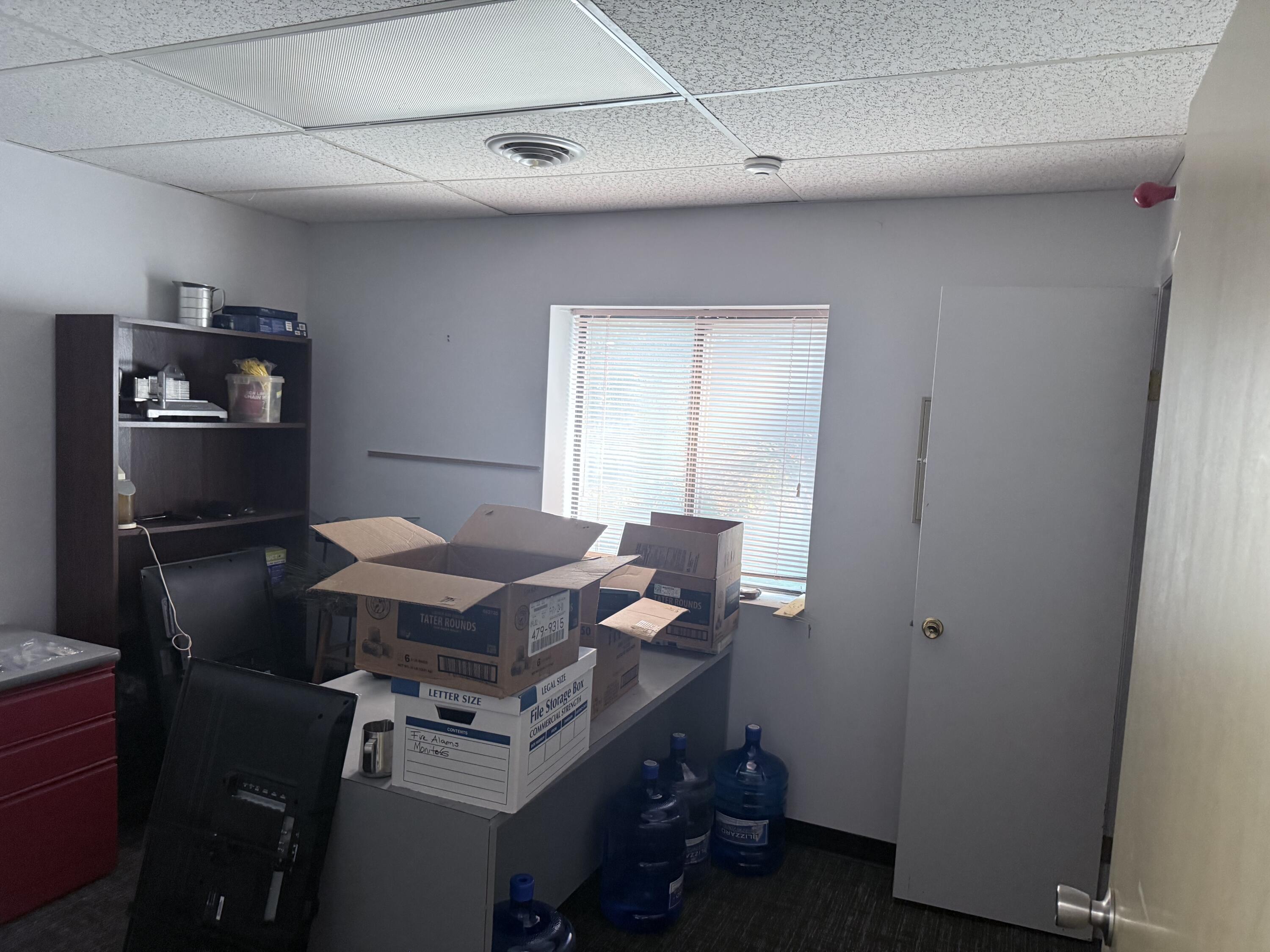 Cohoes, New York 12047, United States, ,Commercial,Active,212895