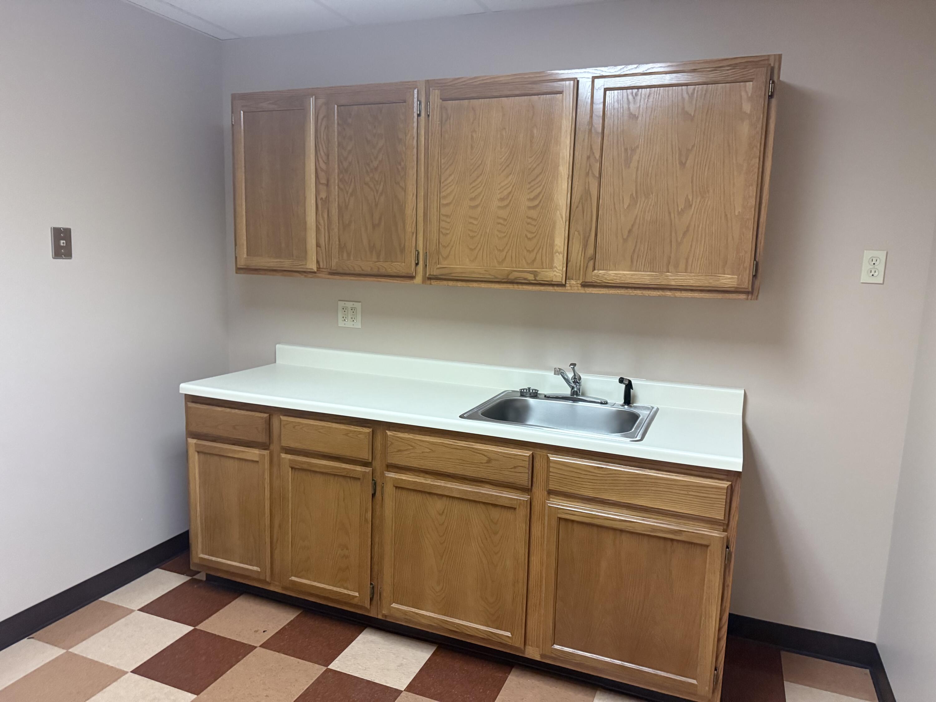 Schenectady, New York 12305, United States, ,Residential,Active,194228