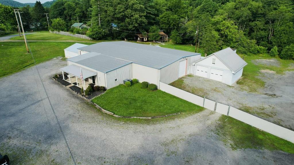 Photo 1 of 24 — Legends Highway, Glen Jean, WV 25846