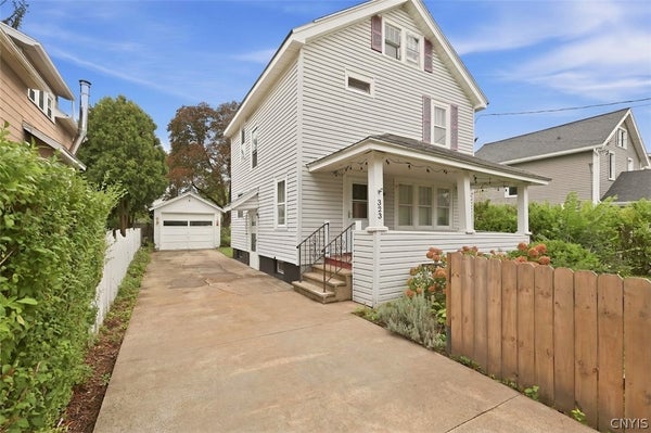 323 HARFORD RD, SYRACUSE, NY 13208 - Image 030caa50a6810fe38fc227ce8e005a39/4185152834