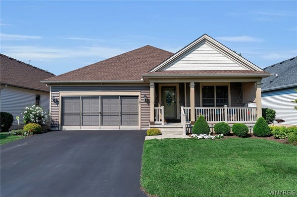 17 PELHAM RD, LANCASTER, NY 14086 - Image 041407dece2e8ee0e106a9f99f2341e2/862086846