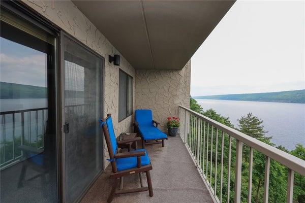 135 CLIFFSIDE DR, CANANDAIGUA, NY 14424 - Image 0c0ae0323558cfc7d3c110681ea6cb7d/1673701174