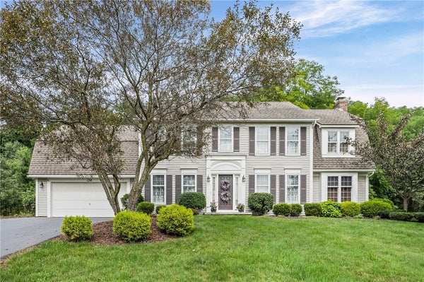 124 BROADMOOR TRL, FAIRPORT, NY 14450 - Image 0dc95fdef2df9c0a964ccc8fd2a941da/2995047310