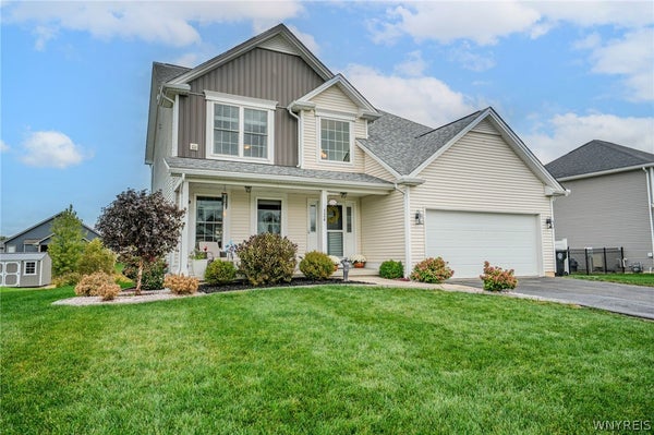 124 AVIAN WAY, LANCASTER, NY 14086 - Image 0f59b5972f4eaf978ede925aa2c8f588/201548532