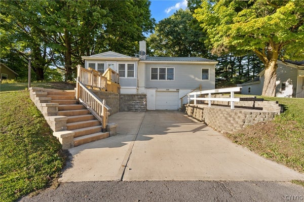 709 SEWARD ST, FULTON, NY 13069 - Image 2cbb3a1f68399c504dd5cd0efb7a0e8e/4053396450
