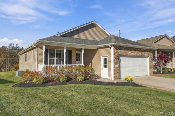 4740 PARKER RD UNIT 26, HAMBURG, NY 14075 - Image 2d988ff75cbe813bd8657d2ebeeaba22/1394422048