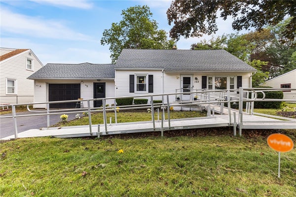 122 HARVEST DR, ROCHESTER, NY 14626 - Image 2f61df2bf9002b2bf6c6821149f9d52a/2351949152