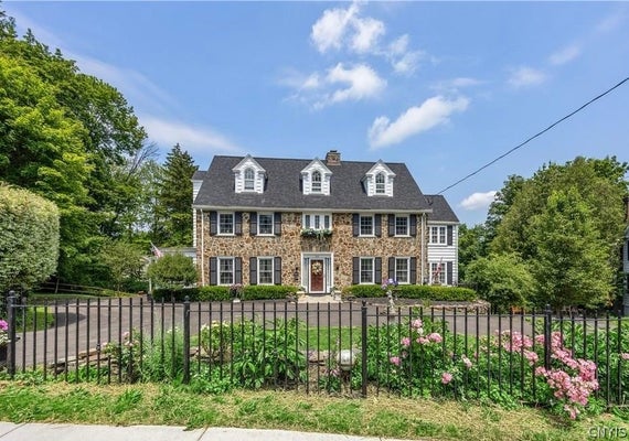 68 PARIS RD, NEW HARTFORD, NY 13413 - Image 39cc6d9d06e28a8dc5f6587b1c575db3/254588778