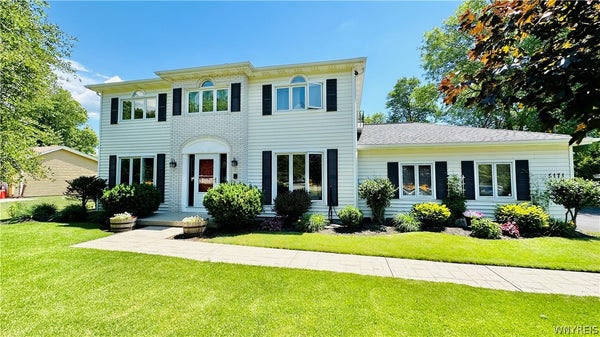 5171 BRONSON DR, LEWISTON, NY 14092 - Image 3ea4e059a8cabf2bd70b6f75375bca6d/433325110