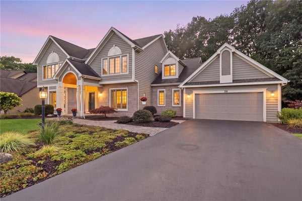 35 WOODFIELD DR, WEBSTER, NY 14580 - Image 47eae2bb77b18f6cbce38cbeeef91b57/2244374342