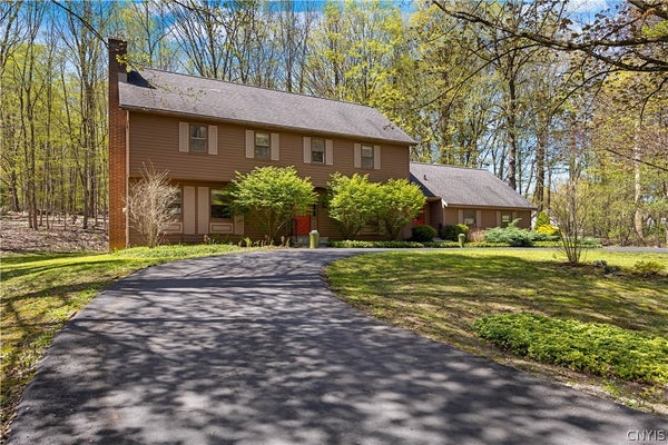 5037 PINE VALLEY DR, FAYETTEVILLE, NY 13066 - Image 4a84ba6b9dd00d4e727a3d529dbb4290/3887333780