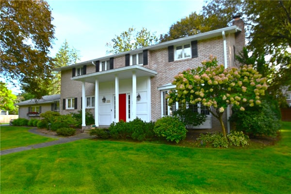 221 MONTEROY RD, ROCHESTER, NY 14618 - Image 4e5997a05a0ef4b1ecd62aff96648f5d/693401301