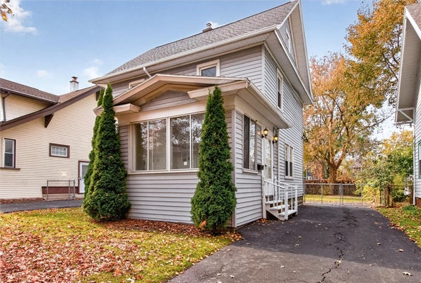 105 FLOVERTON ST, ROCHESTER, NY 14610 - Image 4ecbce0f2d09841f7ee86ea8713111f5/1380338361