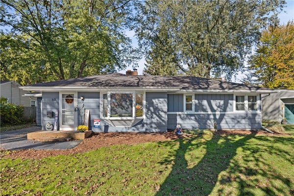 32 CEDARGROVE DR, ROCHESTER, NY 14617 - Image 696fc7dee197341aa375d3b8f714b464/2000664046