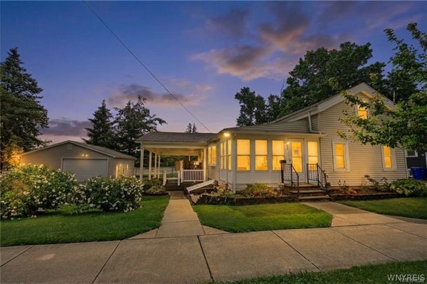 1207 S MAIN ST, MEDINA, NY 14103 - Image 6da76ec8c0d486c7e1f3cb6b9e6d714e/4002442696