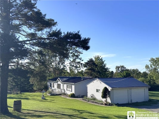 3450 STONE QUARRY RD, FREDONIA, NY 14063 - Image 704b0601aec0e2f9bb8553c19e2c766a/2124298700