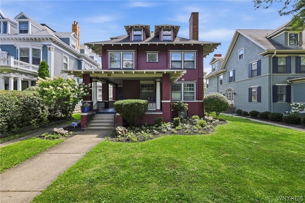 21 COLONIAL CIR, BUFFALO, NY 14222 - Image 717c85cb133f1f70c1fa35c1f0c54e2a/1756073792