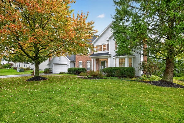 34 CAVERSHAM WOODS, PITTSFORD, NY 14534 - Image 7e71c510aaef19c3bdf9eb17e5a6d9be/136383654