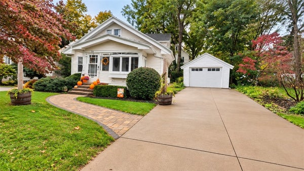 54 LANVALE PARK, ROCHESTER, NY 14617 - Image 7ff2c1caa310bbd50cdb71123c9c63fe/1402279998