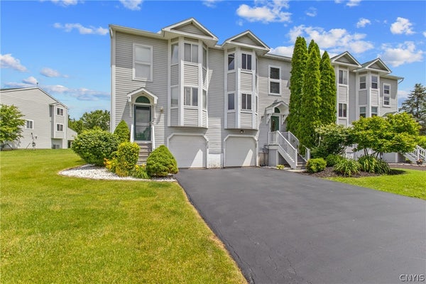 8236 BOATWATCH DR, BALDWINSVILLE, NY 13027 - Image 81f218b3e3ff2d4d2585ca148bafd2bc/3001081924