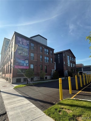1117 W FAYETTE ST # 202, SYRACUSE, NY 13204 - Image 83fba5ec5bfa86b7cecac43d75f2d5df/958087561