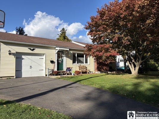 22 WIDRIG AVE, JAMESTOWN, NY 14701 - Image 8cdce984657c4e76aefefe77c56561a2/427488362