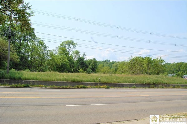 663 FAIRMOUNT AVE, JAMESTOWN, NY 14701 - Image 8e2d55bfdd2e057a7d7e55c06f8ddb14/3601143883