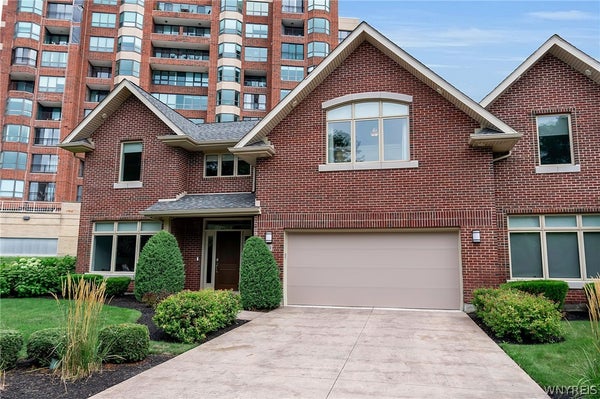 59 OJIBWA CIR, BUFFALO, NY 14202 - Image a587b9f1cafb8dcdfec60d718efc6d39/2638204554