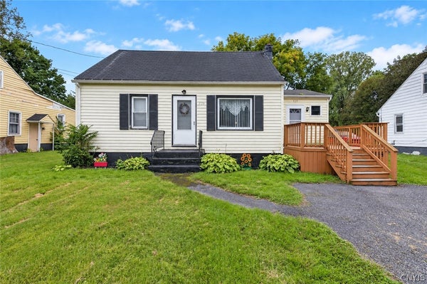 329 W MATSON AVE, SYRACUSE, NY 13205 - Image a67430d3c2bc3d1bfcb83f74de116765/2667843979
