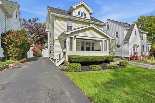 240 HURSTBOURNE RD, ROCHESTER, NY 14609 - Image a6fd4bc56a2a8b68994b9d50857aa0bb/853461076