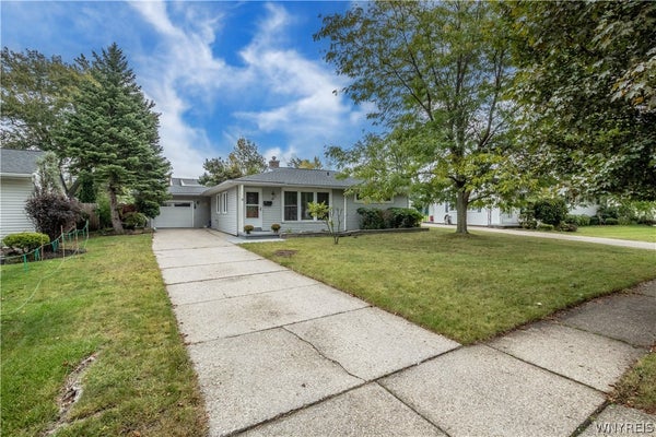 39 MAPLEVIEW DR, BUFFALO, NY 14226 - Image a942e5a61b96e1a4ea54d2ca70a16dc1/1546753576
