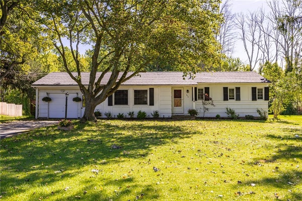 672 HAMLIN PARMA TOWNLINE RD, HILTON, NY 14468 - Image a9776225fdfd9db44fa15fc86a9941c1/2287374293
