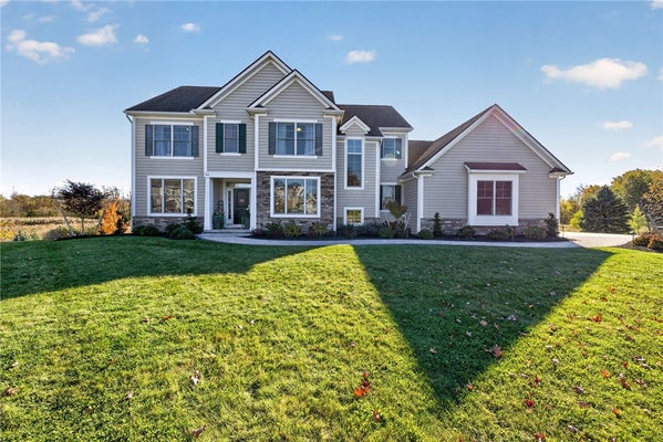 55 TURNING LEAF DR, PITTSFORD, NY 14534 - Image ac2aa65639c8f4bf328c76e9fa2d0f10/2908197944