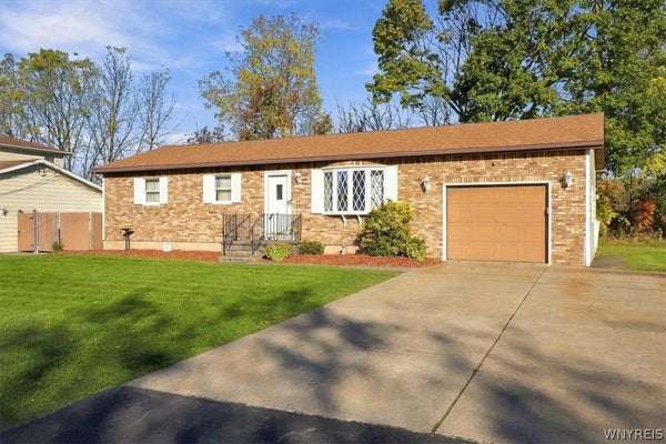 6908 JOANNE CIR N, NIAGARA FALLS, NY 14304 - Image adbdc600ecc48eb31369653236dbfbd7/3072636029