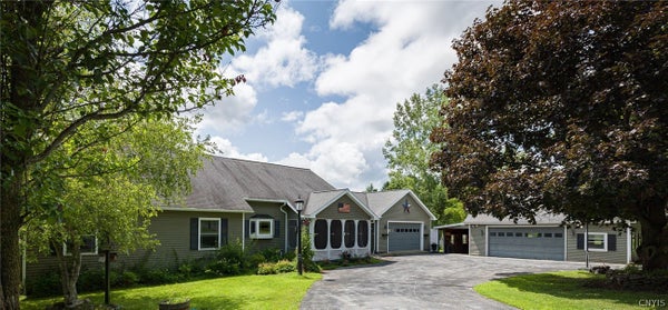 24048 GOTHAM STREET RD, WATERTOWN, NY 13601 - Image af2001f2a1cdee0af41eb40b6857d819/2111455890