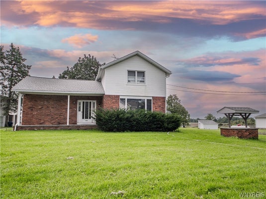 5062 SAUNDERS SETTLEMENT RD, LOCKPORT, NY 14094 - Image af9dcf090b05d3e89a2ed18a9b734c6a/2235637607