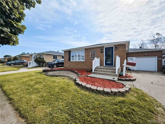 45 FAIRELM LN, BUFFALO, NY 14227 - Image b19b23df4bdbd0cf3dc571b4efbe98a4/2501896202