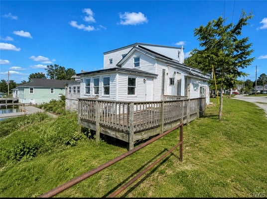 27651 WATER ST, CHAUMONT, NY 13622 - Image b4e43a978d0c468bc066378e36d46bbd/2947379334