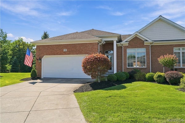 28 SAINT CHARLES CT, BUFFALO, NY 14221 - Image b8a6bb273dd4ac8295ced31e09d03f27/2638733211