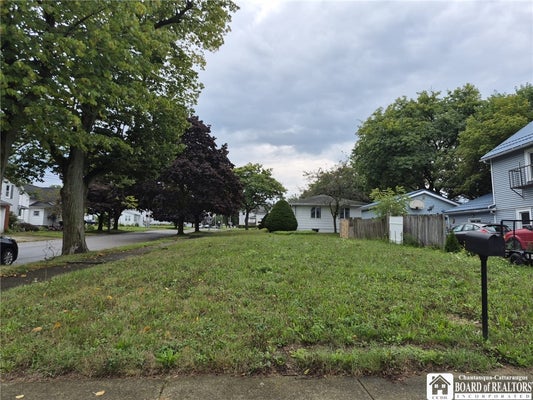 49 E COURTNEY ST, DUNKIRK, NY 14048 - Image b90f2e5eb3ab16fcf084926d50dfbcdf/3657423994
