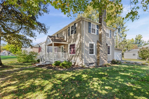 92 FILON AVE, ROCHESTER, NY 14622 - Image bc6fe83c2ea6c4253a669f28aa872c19/1244662463