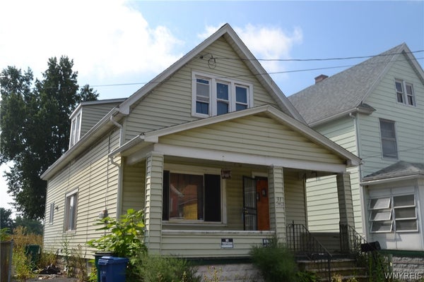 31 PROGRESSIVE AVE, BUFFALO, NY 14207 - Image c2d0f59710cbfa36f81c2ca7598eb8aa/1675274027