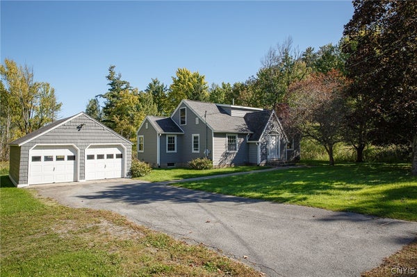 24651 GOTHAM STREET RD, WATERTOWN, NY 13601 - Image c3d8d8ba05b8a8640f32080160a79eea/4289619318
