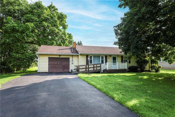 27 GOSS RD, ELMIRA, NY 14903 - Image c5e03f5835d5fa4c7d097d9b0f7dbbcc/4058408553