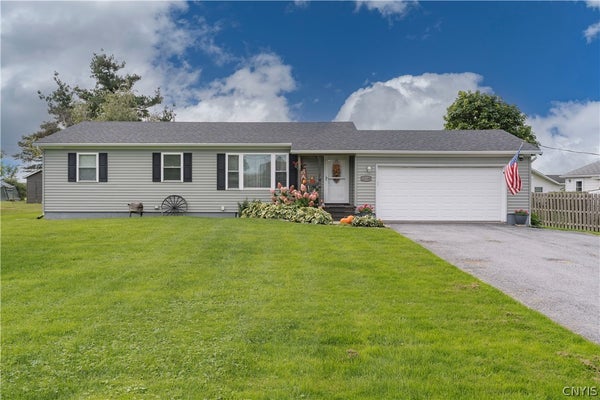 22338 WAYSIDE DR, WATERTOWN, NY 13601 - Image c8a305ee6d5329bcbc8b4bdd7f542288/65889521