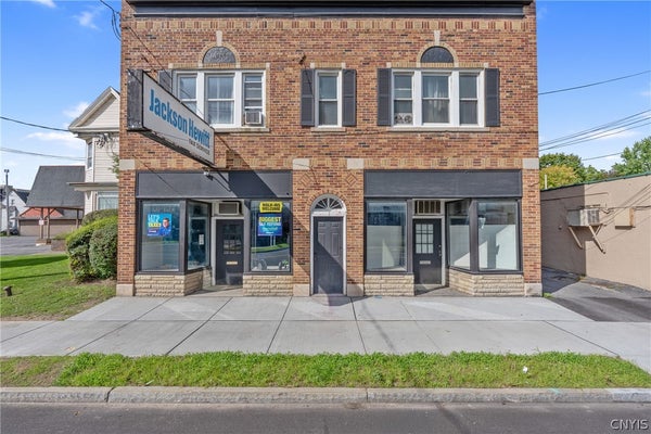 4606 S SALINA ST, SYRACUSE, NY 13205 - Image cb6a91cbe47a336bb7cbfe0c26ef18be/4198321851