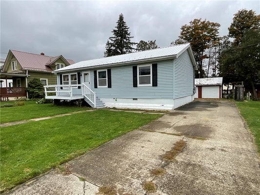 11407 S LACKAWANNA ST, WAYLAND, NY 14572 - Image ced4099f54dbd050e7a4c4bd0d2d57d2/1161698912